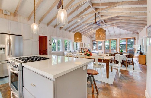 Puako House | Spectacular Beachfront Home! Waialea Bay Beach House on White Sand Beach