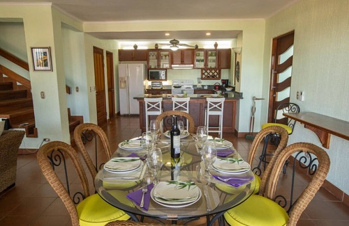 El Ocotal Villa | Spectacular Best View in Pez Vela – 4 BDRMS & Private Dipping Pool