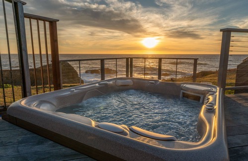 Fort Bragg House | Spectacular, dog-friendly, oceanfront studio with a loft, hot tub, and firepit