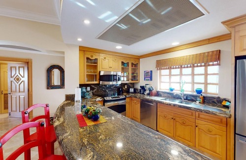 Los Cabos Villa | Spectacular Family Style Villa on Medano Beach