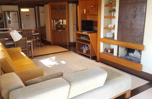 Canela Apartment | Spectacular Flat in Mountain Villa - Lage de Pedra