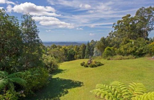 Mount Tamborine House | Spectacular Gold Coast Skyline Views