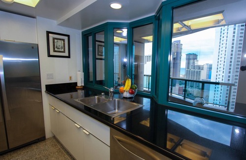 Waikiki Condo | Spectacular High Floor, Fully Furnished 2 Bdrm/2.5 bath With Ocean & City Views