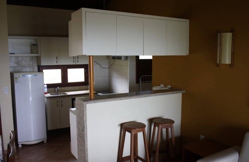 Zumbi House | Spectacular home in waterfront condominium