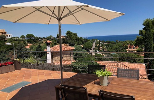 Sa Riera Apartment | Spectacular Loft with sea views and pool in Sa Riera, Begur, Costa Brava