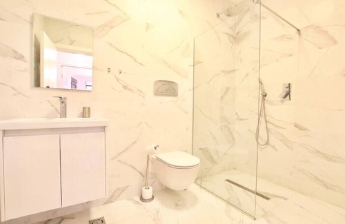 Donja Lastva Apartment | Spectacular modern Apt in Tivat minutes from the sea