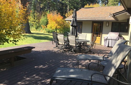 Parkdale House | Spectacular Mount Hood View Home-Sleeps 10