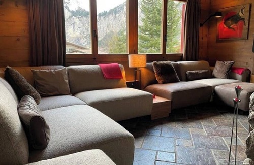 Blausee Ski Chalet | SPECTACULAR MOUNTAIN SCENERY AND SYLVAN ALPINE LANDSCAPES IN THE CANTON OF BERN
