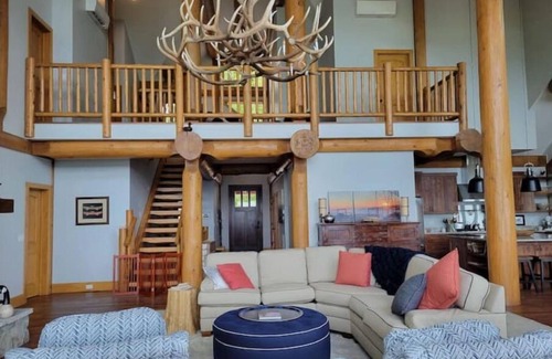 Rosman Cabin | Spectacular mountain lodge with long mountain and lake views. Sunset heaven!