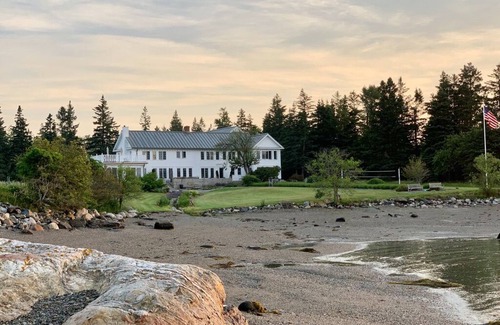 Deer Isle House | Spectacular Salt Water Farm on Penobscot Bay