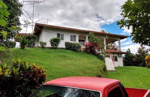 Boca Chica House | Spectacular sunsets from charming 2-bedroom house in Boca Chica with WiFi
