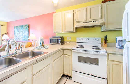 Fort Walton Beach Condo | 🌴Spectacular Views~Gulf Front Balcony~Pool~Island Sands 206🌅