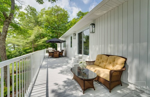 Rosseau House | Spectacular views of beautiful Lake Rosseau!