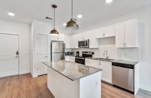 Austin Apartment | Spectra Parks 7310, Stunning Austin Oasis