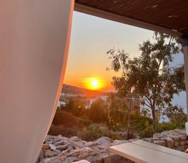 Ag. Georgios Hotel | Speires suites