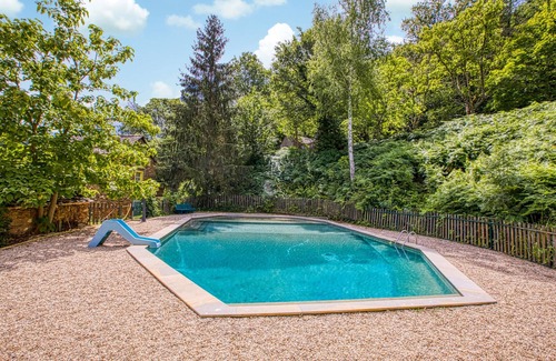 Mirandol-Bourgnounac House | Spend a lovely break close to nature in this holiday home with access to the pool.