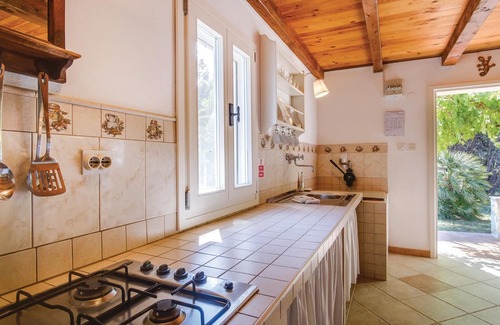 Cunski House | Spend a relaxing holiday in this holiday home on the island of Mali Loinj.