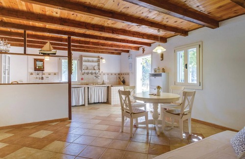 Cunski House | Spend a relaxing holiday in this holiday home on the island of Mali Loinj.