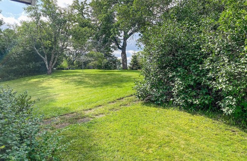 Vimmerby House | Spend a relaxing time in this vacation home in an idyllic location.