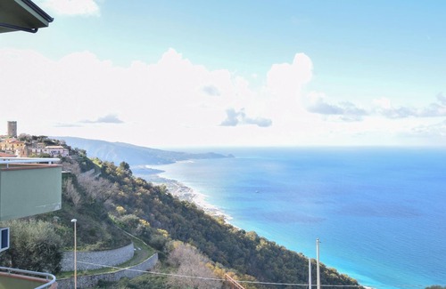 Piraino Apartment | Spend a relaxing vacation in this beautiful apartment with a fantastic view of the sea.
