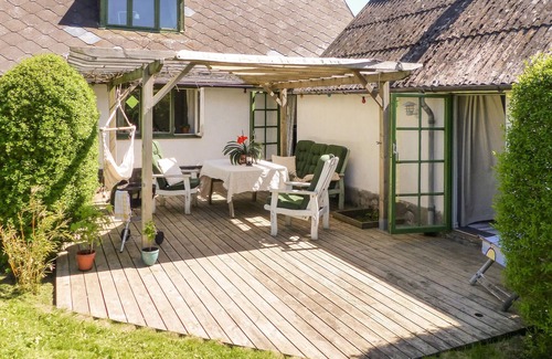 Tomelilla Municipality House | Spend a vacation in this idyllic vacation home in an enchanting landscape.