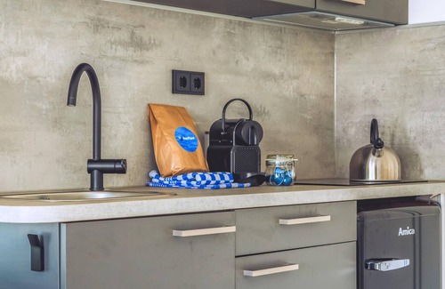 Municipality of Uitgeest Boat Rental | Spend a wonderful vacation on the water in this modern houseboat.
