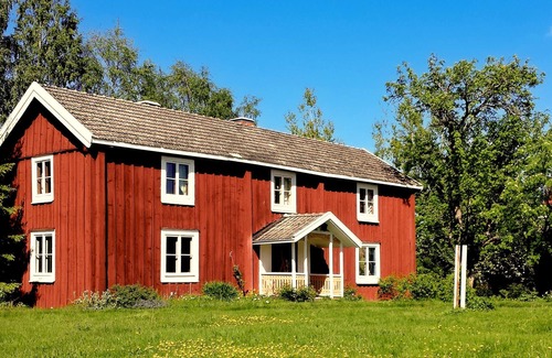 Lingbo House | Spend an unforgettable time in a spacious vacation home close to nature.