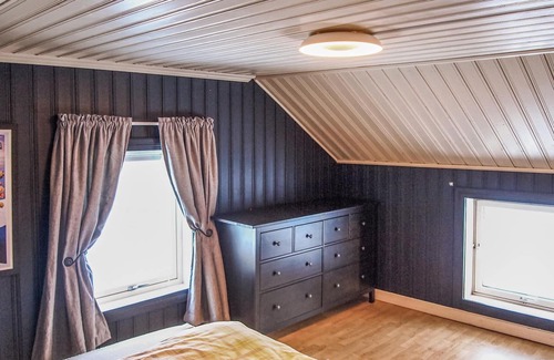 Dyrvik Apartment | Spend an unforgettable vacation surrounded by beautiful nature in this vacation home!