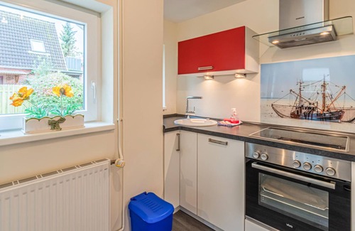 Busum House | Spend an unforgettable vacation in this inviting vacation home in Nordsee Resort Büsum.