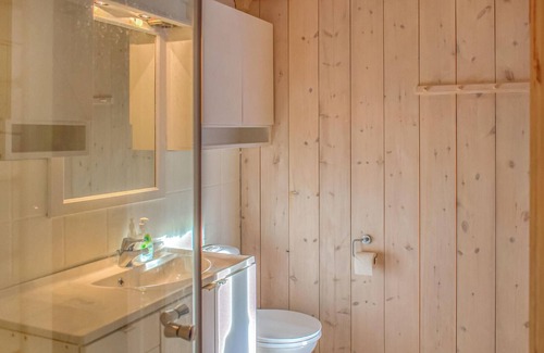 Nore og Uvdal House | Spend an unforgettable vacation surrounded by beautiful nature in this vacation home with mountain p