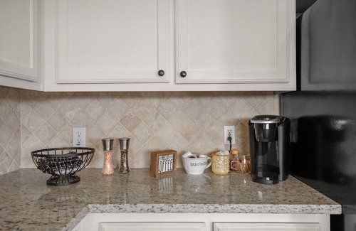 Waterford On Lake Travis House | Spend the Holidays at the Lake! SPECIALS! Free Golf Cart! Lake Travis Access!
