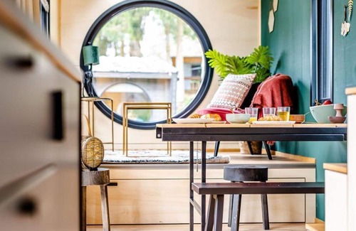 Smuid House | Spend the night in the middle of the Ardennes in your own Laidback Cabin!