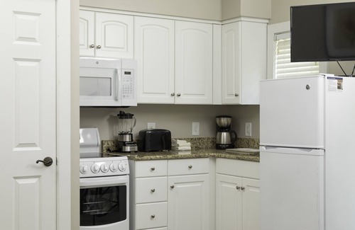 Lackey Cottage | Spinnaker Resorts andnCottages at King's Creek Resorts