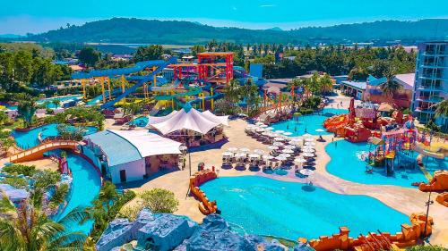 Mai Khao Resort | Splash Beach Resort, Maikhao Phuket