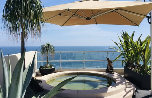 Ixtapa Condo | Splendid First-Class Beach Penthouse at Amara Ixtapa