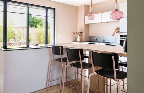 Sainte-Foy-les-Lyon House | Splendid villa- swimming pool- 10mn from Bellecour
