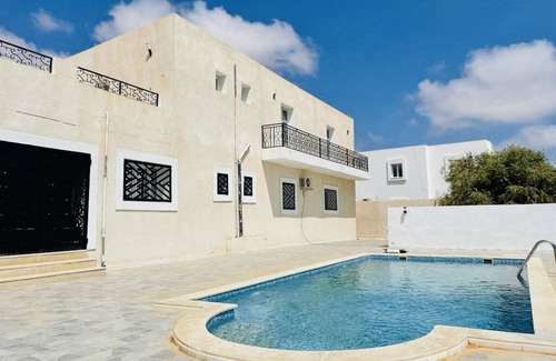 Houmt Souk Villa | Splendid Villa with swimming pool on the island of djerba