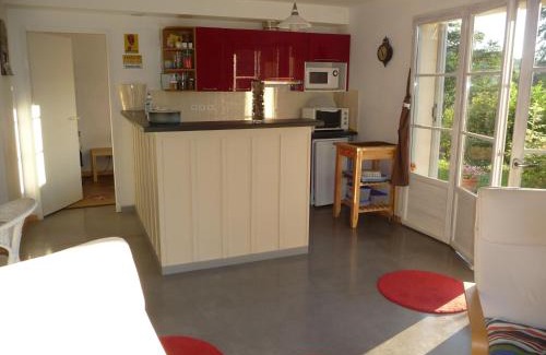 Montjoie-en-Couserans Apartment | Splendide vue Pyrénées, Rez de jardin 2 chambres
