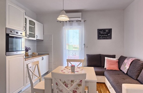 Podstrana Apartment | Split area studio apartment