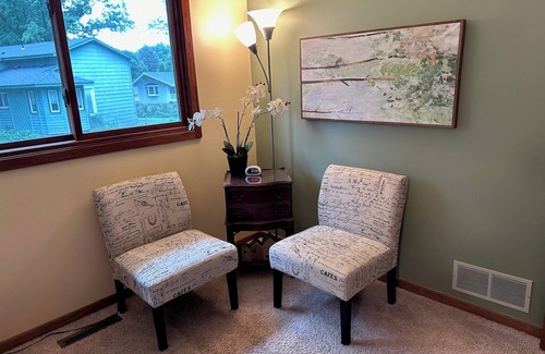 Shakopee House | Split-Level Simplicity in Shakopee - a simple home away from home.