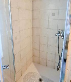 Lupoglav House | Spod Korit - Brgudac, Opatija with hot tub and free parking