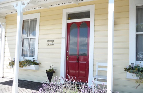 Nelson House | Spoil yourself at Strupak Cottage