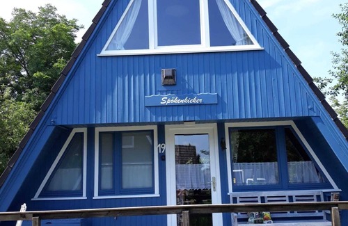 Detern House | Spökenkieker pet-friendly roof-only vacation home in Detern East Frisia