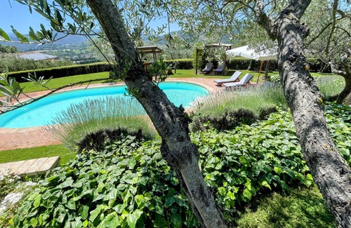Spoleto Villa | Spoleto Tranquilita - yoga studio - asanctuary of dreams and peace