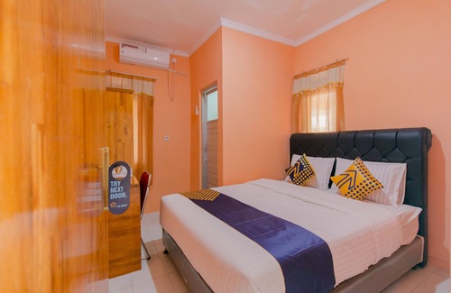 Sukabumi Hotel | SPOT ON 1899 Berkah Homestay