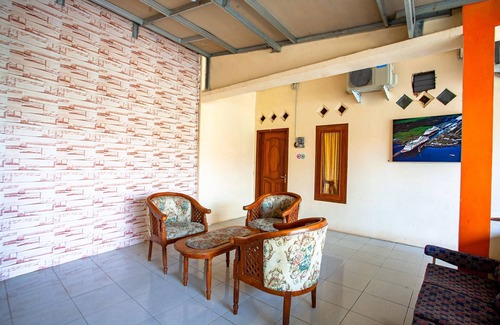 Cilacap Hotel | SPOT ON 2875 Kost Pandawa Syariah
