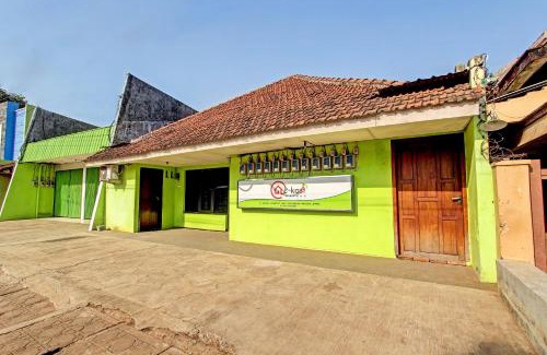Mayong Hotel | SPOT ON 91521 Mayong Guesthouse