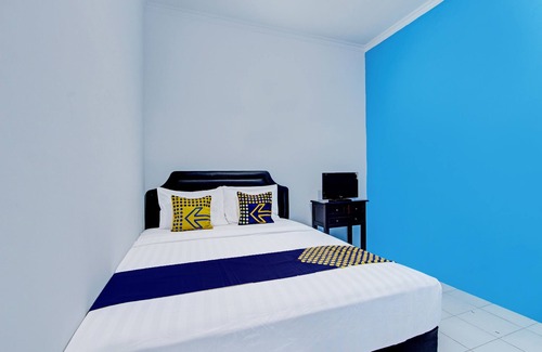 Sei Pinang Hotel | SPOT ON 92179 Latinos House
