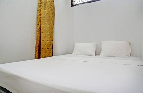 Sukabumi Hotel | SPOT ON 93475 Garuda Homestay Syariah