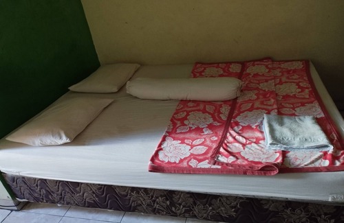 Sampit Hotel | SPOT ON 93535 Pondok Gusang Kuala Near Pelabuhan H Basran
